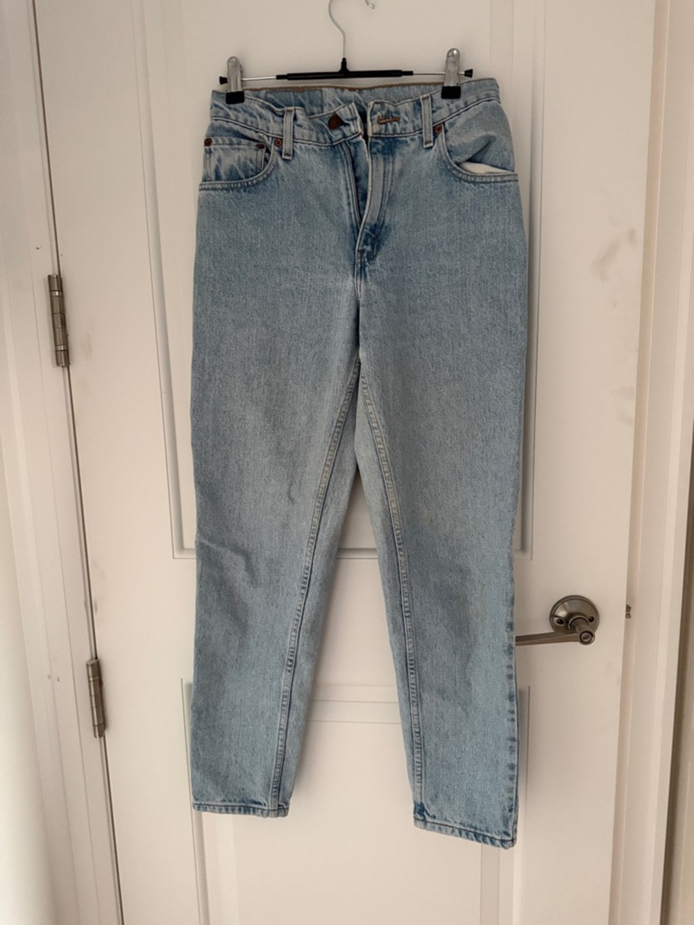 Vintage Levi's Light Blue High-Rise Straight Jeans